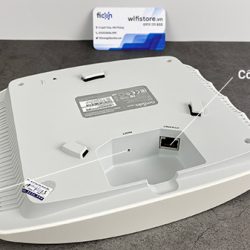 TP-Link Omada EAP225 cổng kết nối