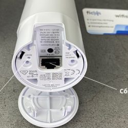 Ubiquiti Unifi UAP FlexHD cổng kết nối