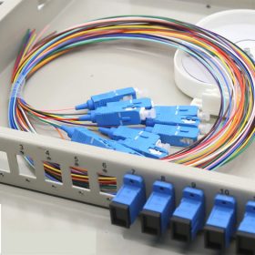 Hộp phối quang ODF 12FO gắn rack chính hãng, Dung lượng tối đa 12 sợi