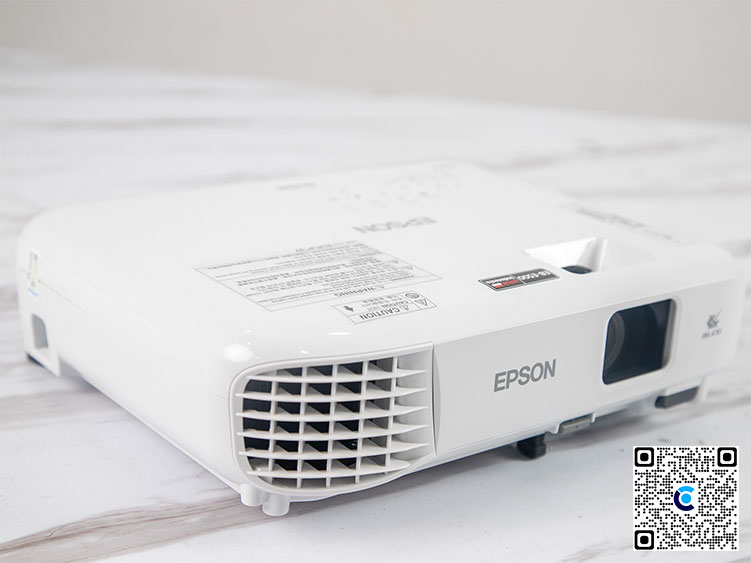 Máy chiếu EPSON EB-E500 - Cường độ sáng 3300 Ansilumens