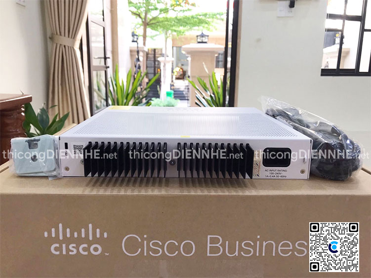 Cisco CBS350-8P-2G-EU | Switch chia mạng 8 PoE Gigabit Port, tổng công suất 67W