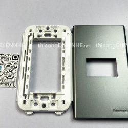 WEV68010MH | Mặt ổ điện Panasonic cho 1 hạt xám ánh kim